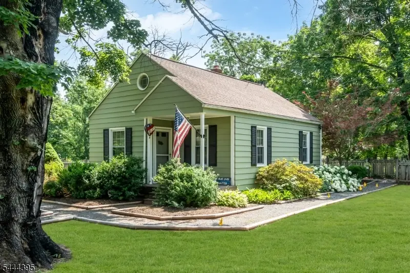 160 Hillcrest Rd, Readington, NJ 08822 - #1