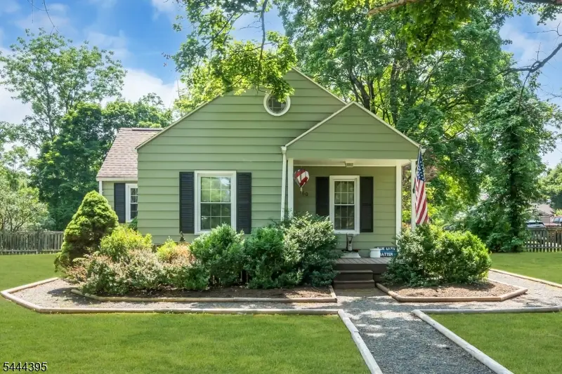 160 Hillcrest Rd, Readington, NJ 08822 - #2