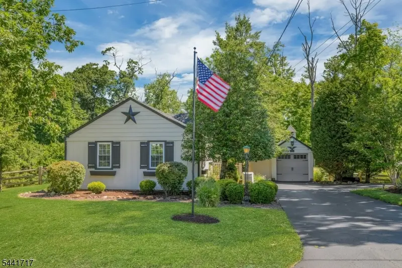 215 Mountainview Rd, Warren, NJ 07059 - #2