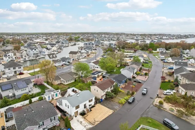 3138 Oceanic Dr, Toms River, NJ 08753 - #2