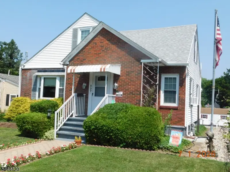 537 John Mitchell Ave, Phillipsburg, NJ 08865 - #1