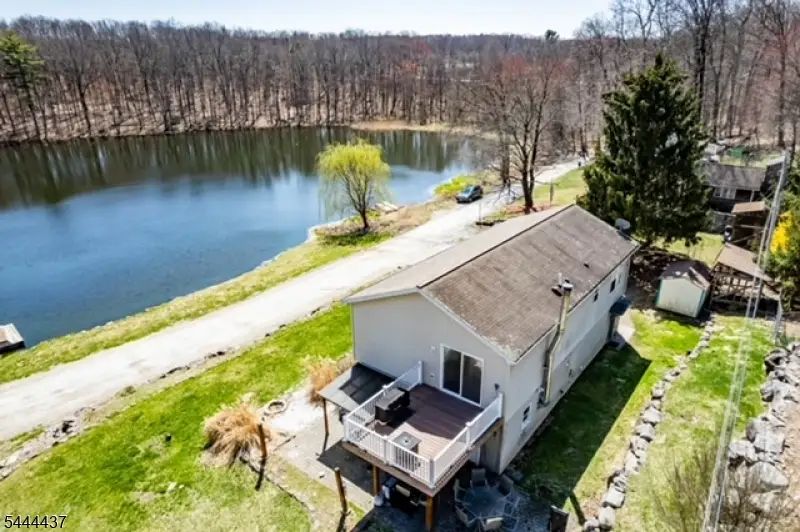 106 Starlight Rd, West Milford, NJ 07480 - #2