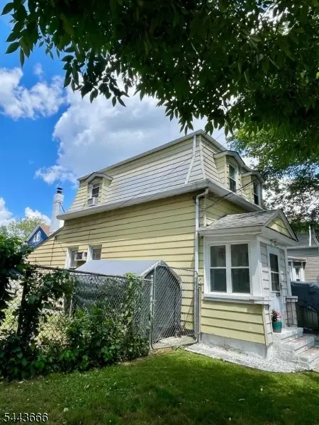 91 Clinton St, Rahway, NJ 07065 - #2