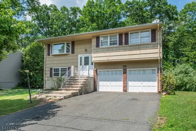 29 Downstream Dr, Flanders, NJ 07836 - #1