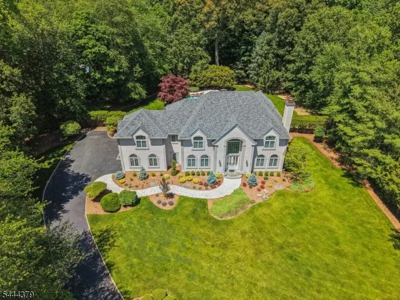 114 Valley Rd, Allendale, NJ 07401 - #2