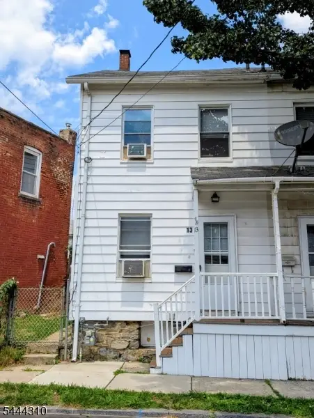 13 Lewis St, Phillipsburg, NJ 08865 - #1