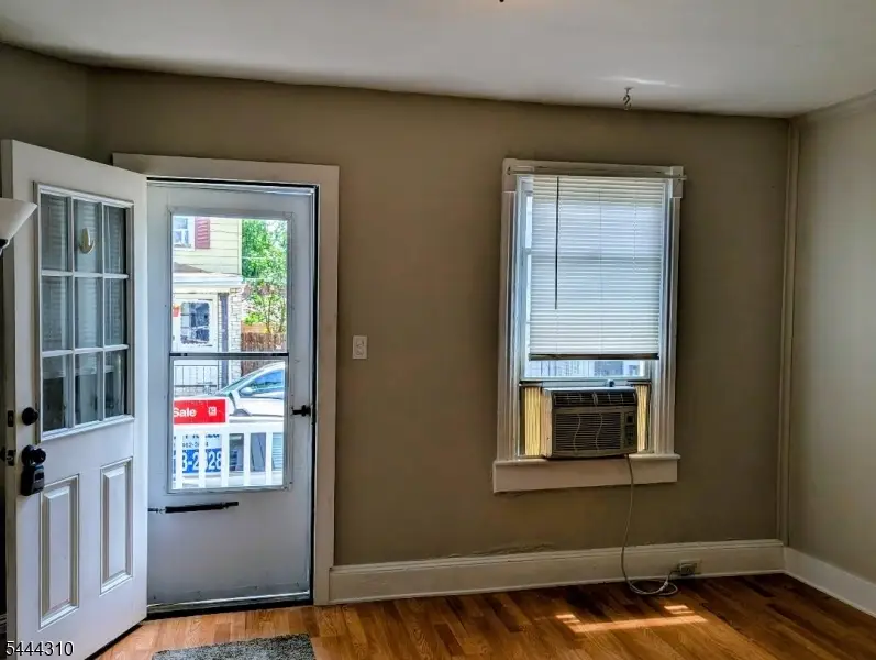 13 Lewis St, Phillipsburg, NJ 08865 - #2