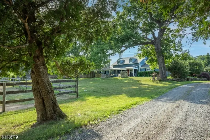 17 Hollow Brook Rd, Tewksbury, NJ 07830 - #3