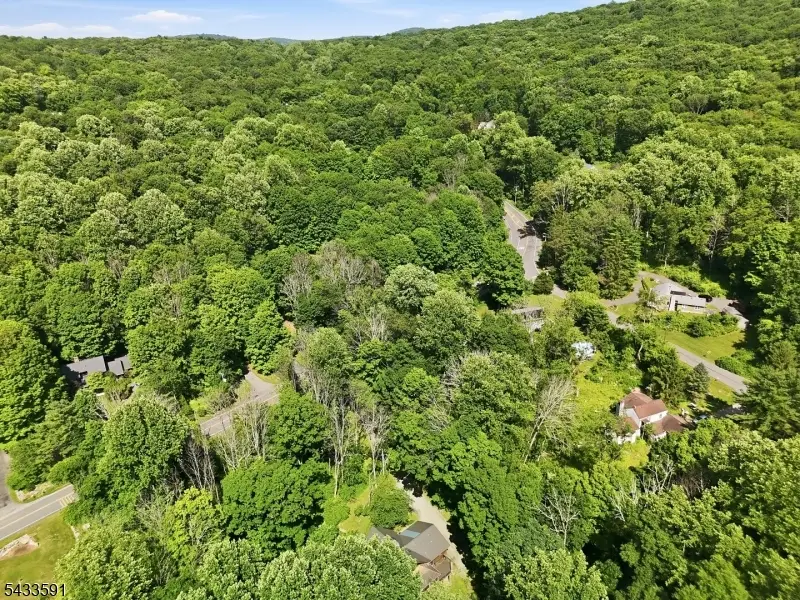 80 Catswamp Rd, Allamuchy, NJ 07840 - #2
