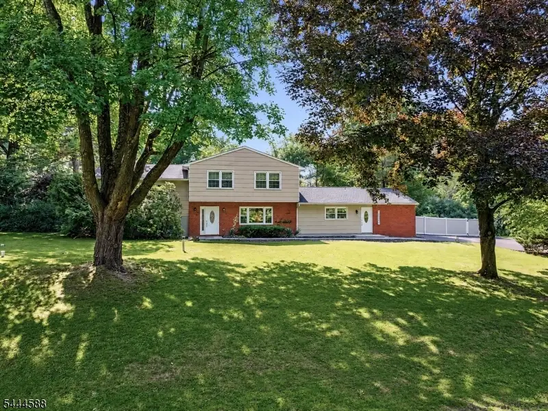 1652 County Rd 565, Vernon, NJ 07461 - #2