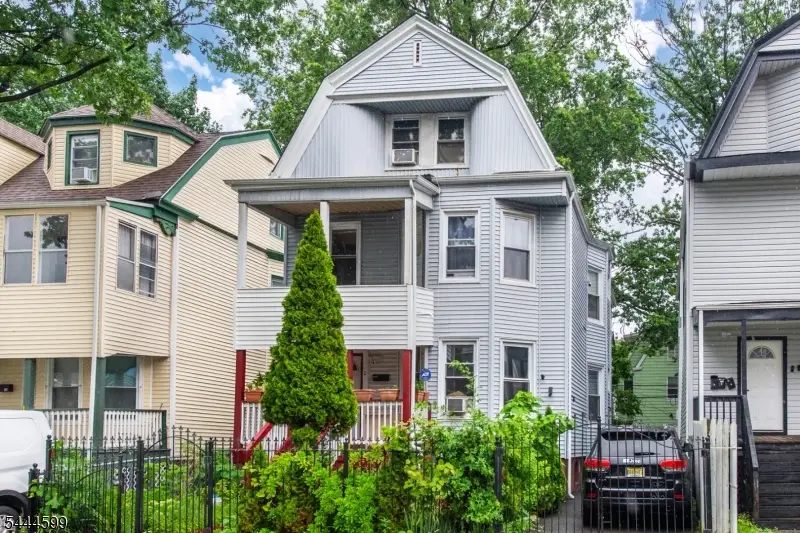 124 N 17th St, East Orange, NJ 07017 - #1