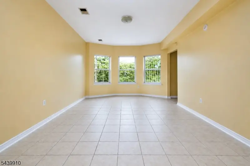 42 Astor St, Newark, NJ 07114 - #2