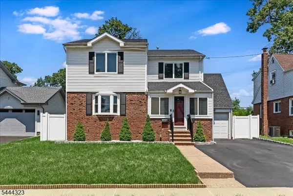 33-21 Southern Dr, Fair Lawn Boro, NJ 07410