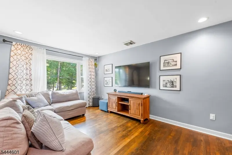 561 Rogers Dr, Landing, NJ 07850 - #3