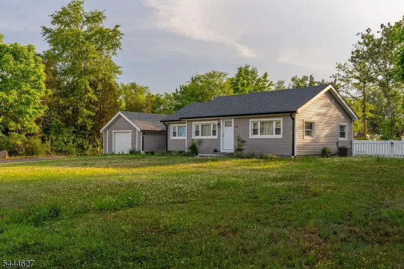 325 Roycefield Rd, Hillsborough, NJ 08844 - #2