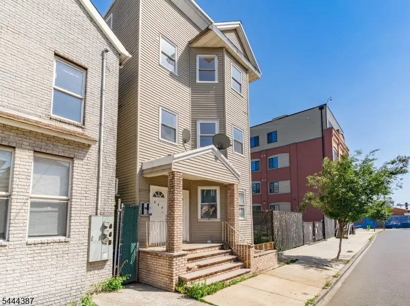 524 Mulberry St, Newark, NJ 07114 - #1