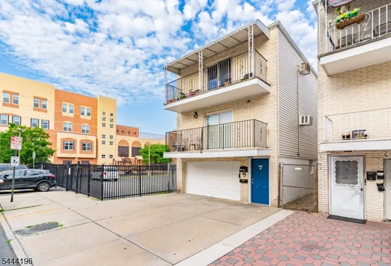 6206 Monroe Pl, West New York, NJ 07093 - #1