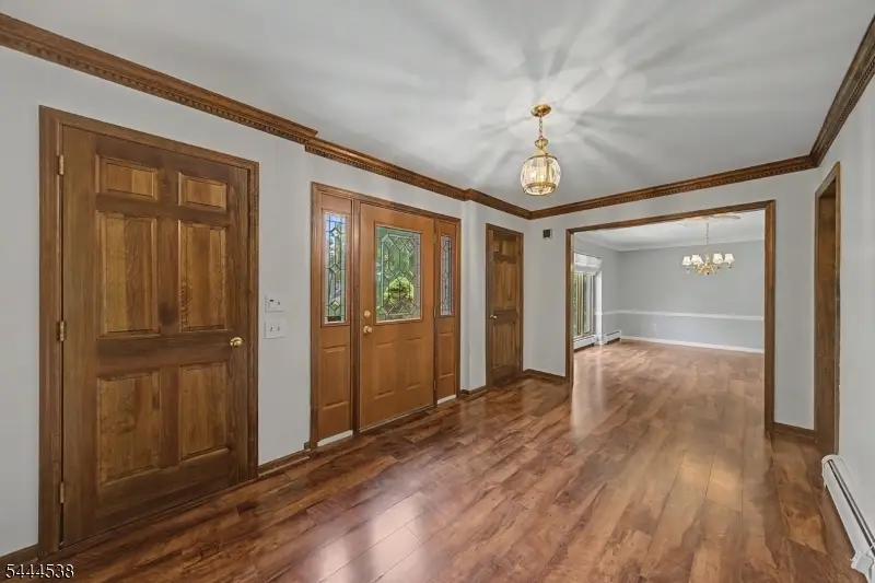 4 Unneberg Ave, Succasunna, NJ 07876 - #2
