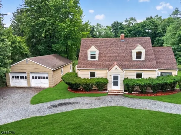 75 Welshs Ln, Franklin Twp., NJ 08873