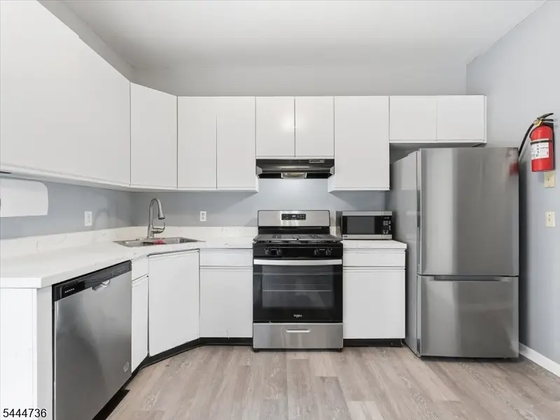 4 Derby St, East Orange, NJ 07018 - #2