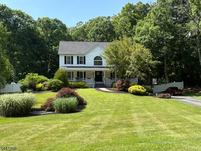 15 Tanglewood Drive, Andover, NJ 07848 - #1