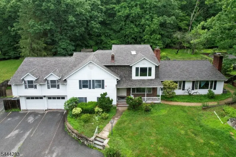 105 Ricker Dr, Ringwood, NJ 07456 - #1