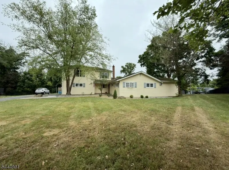 24 Beardslee Rd, Millstone, NJ 08844 - #1