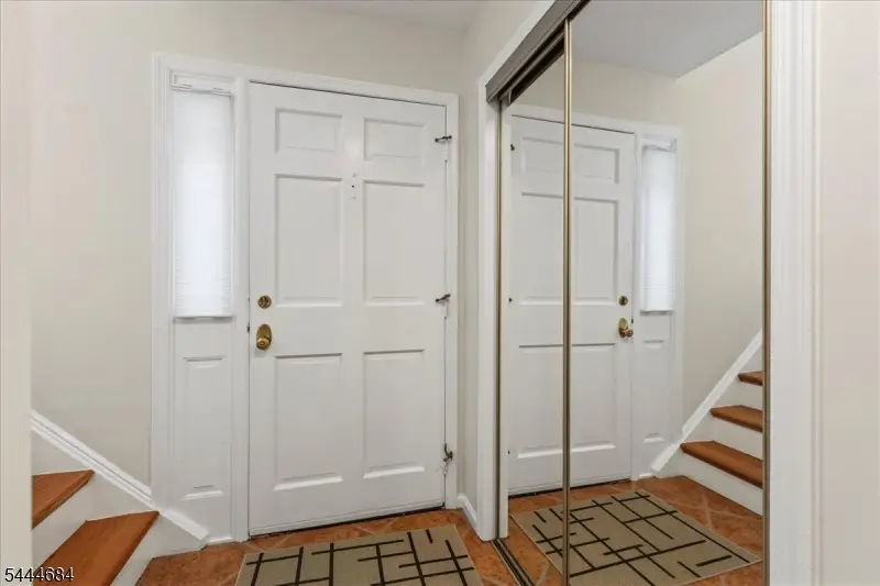 2 Countryside Dr, Basking Ridge, NJ 07920 - #2