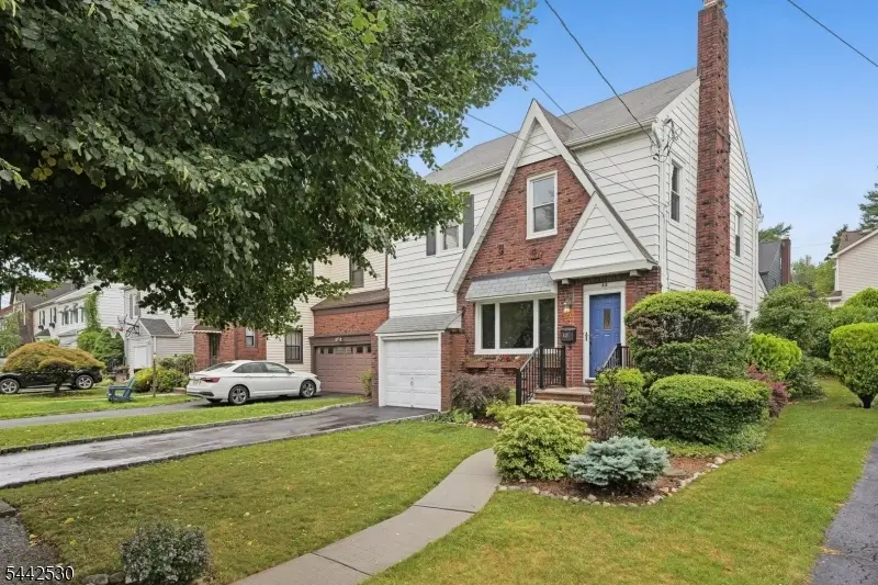48 Claremont Ave, Bloomfield, NJ 07003 - #2