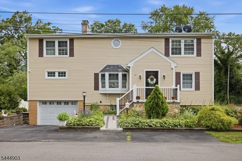 15 Spruce Pl, Denville, NJ 07834 - #2