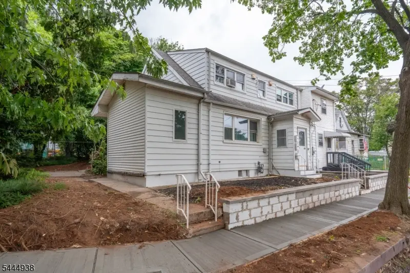 434 Richmond St, Elizabeth, NJ 07202 - #2