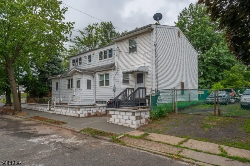 434 Richmond St, Elizabeth, NJ 07202 - #3