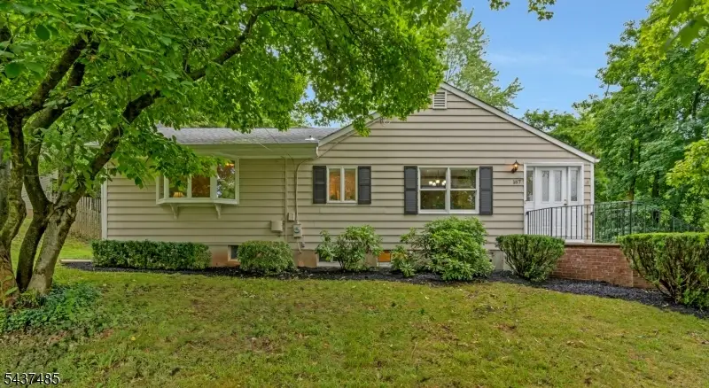 167 Division Ave, Millington, NJ 07946 - #1