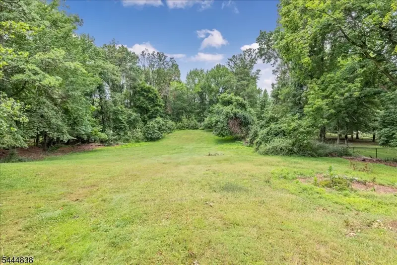6 Orchard Dr, Scotch Plains, NJ 07076 - #3