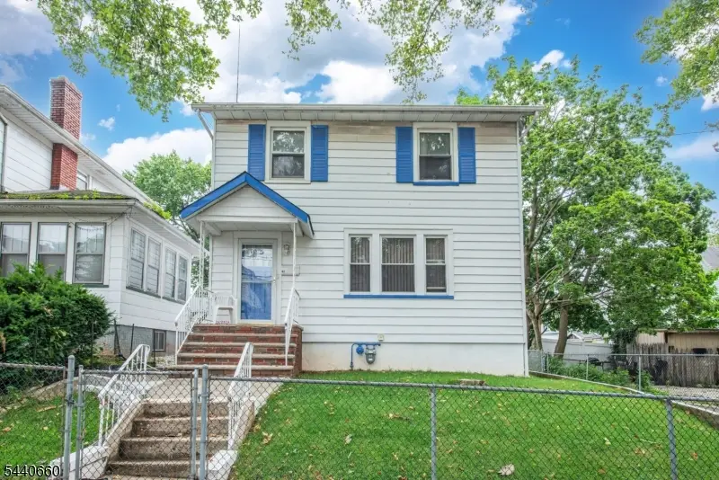 42 Delaware Ave, Watsessing, NJ 07003 - #1