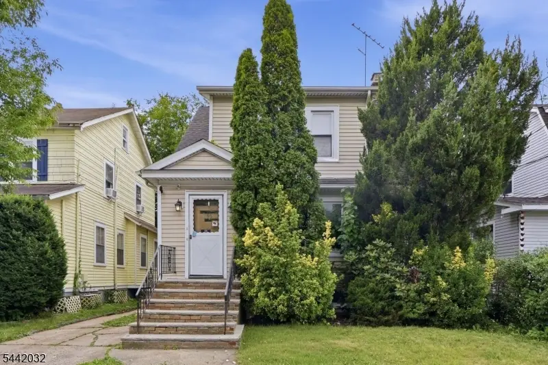 55 Schaefer Rd, Maplewood, NJ 07040 - #2