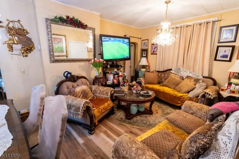 65 Taylor St, Newark, NJ 07104 - #3