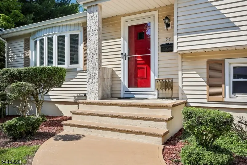 54 Mountainview Dr, Cedar Grove, NJ 07009 - #3