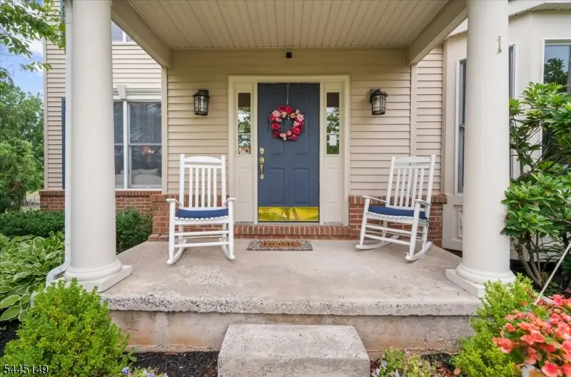 1 Tanager Dr, Raritan, NJ 08551 - #3