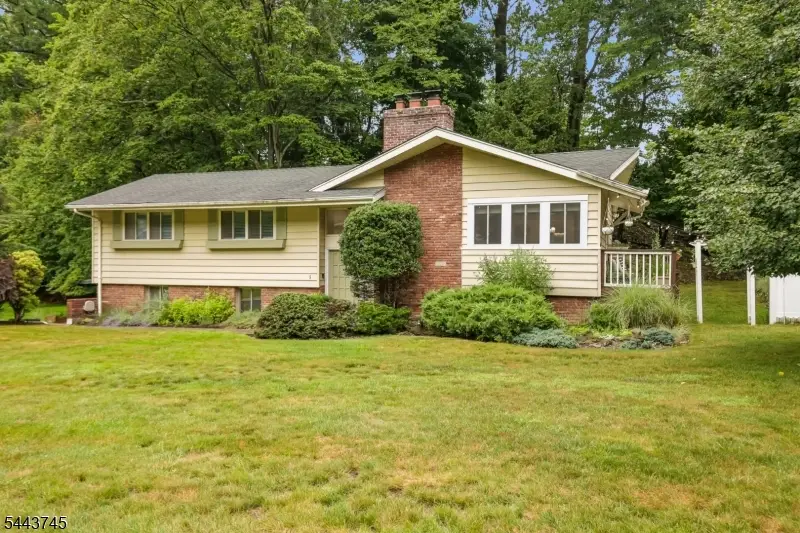 5 The Glen, Cedar Grove, NJ 07009 - #2