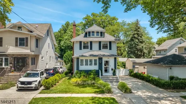 180 Washington Ave, Rutherford Boro, NJ 07070