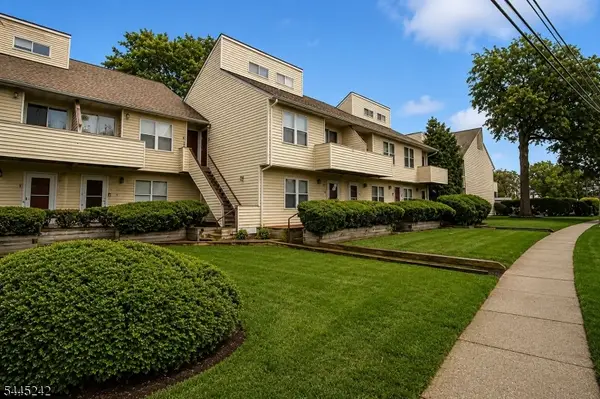 156 Liberty St #8, Little Ferry Boro, NJ 07643