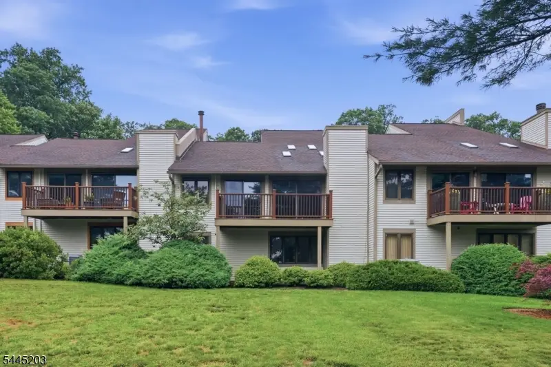 321 N Wyoming Ave #2B, South Orange, NJ 07079 - #2