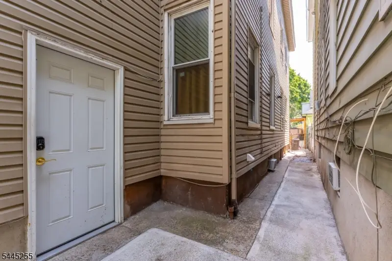 183 Graham Ave, North Haledon, NJ 07508 - #3