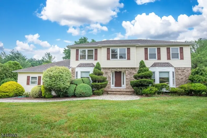 34 Parkview Dr, Succasunna, NJ 07876 - #1