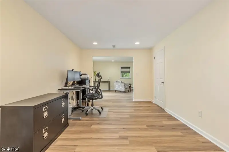 2104 Shady Ln, Scotch Plains, NJ 07076 - #3