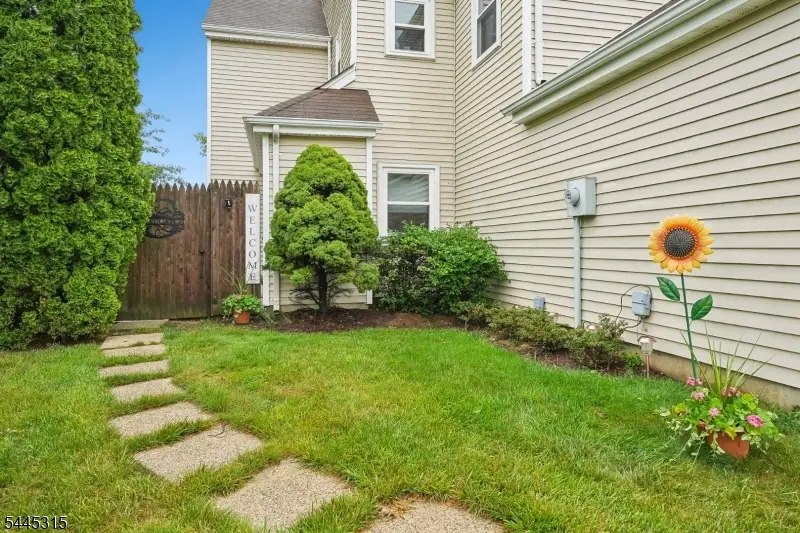 17 Cooper Ct, Freehold, NJ 07728 - #1