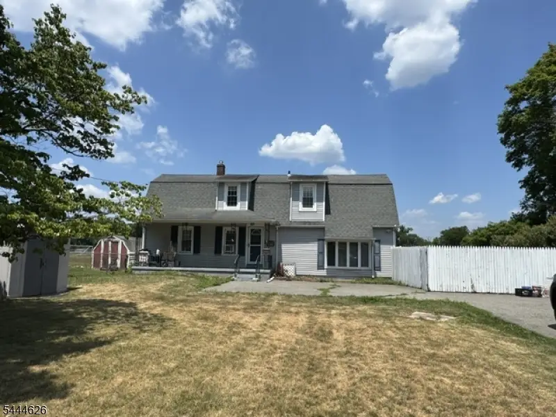 1039 Huff Ave, Manville, NJ 08805 - #1