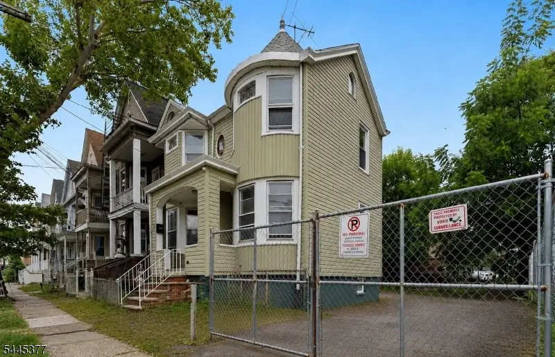 947-949 William St, Elizabeth, NJ 07201 - #1