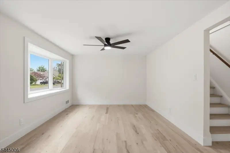 421 1st St, Middlesex, NJ 08846 - #3